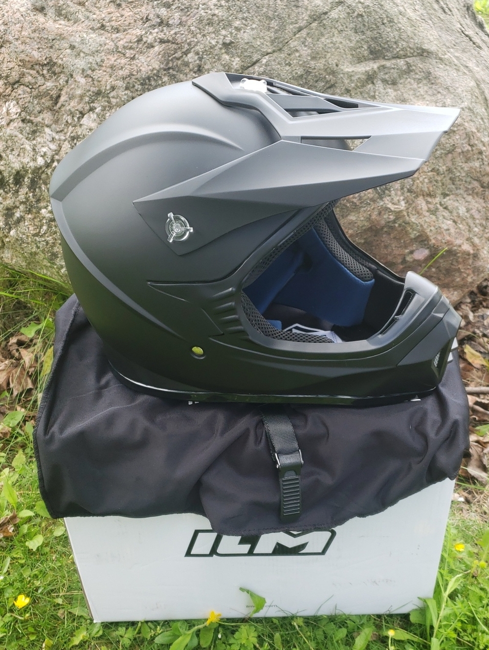NWT - ILM Adult Dirt Bike Helmet Motocross ATV (Matte Black, Adult-XLarge)